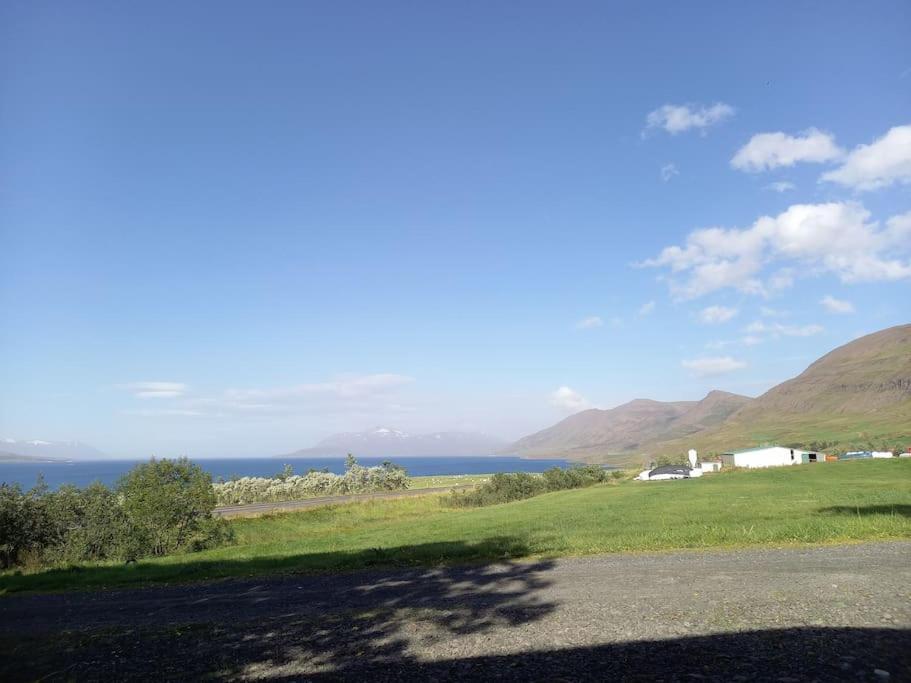 SvalbarthseyriÞorsmoerk Farm 12 Min From Akureyriアパートメント エクステリア 写真