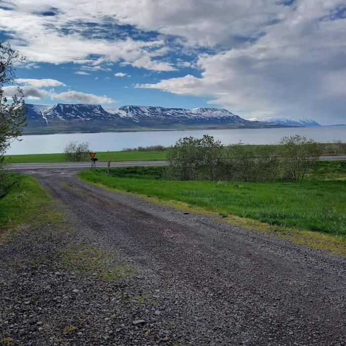 SvalbarthseyriÞorsmoerk Farm 12 Min From Akureyriアパートメント エクステリア 写真